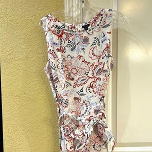 Sleeveless paisley top Ann Taylor size Medium NWT. Tried on but never worn.